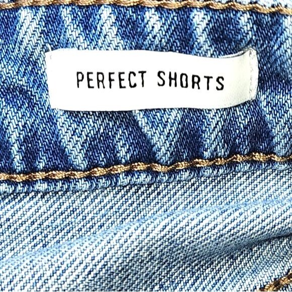 William Rast Light Wash Bleach Striped Frayed Hem Denim Perfect Shorts Size 30 - Picture 8 of 11